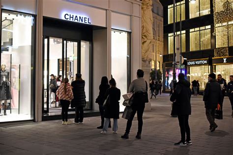 chanel dealers near me|Chanel store near me location.